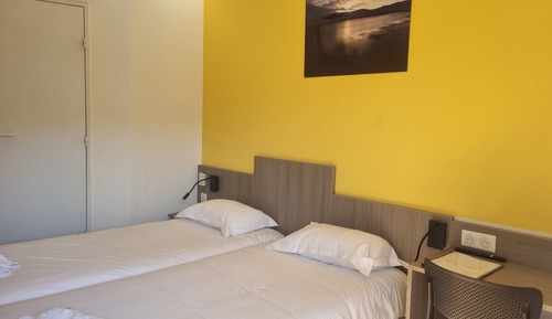 Dreibettzimmer, Mehrere Betten