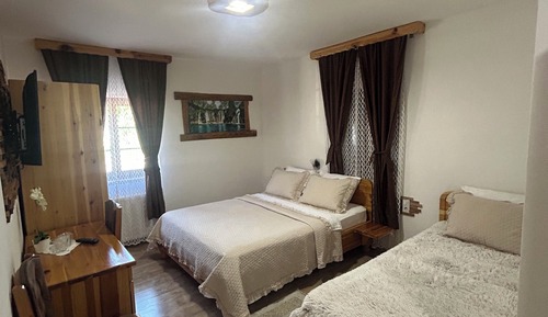 Dreibettzimmer