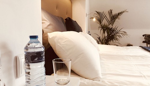 Comfort-Zweibettzimmer, mit Bad (2eme étage)