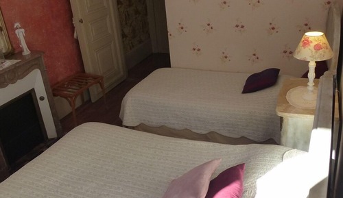 Dreibettzimmer