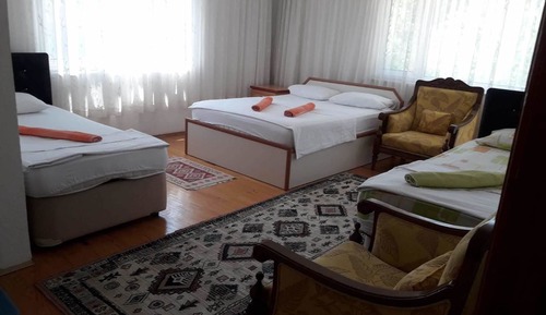 Standard-Vierbettzimmer