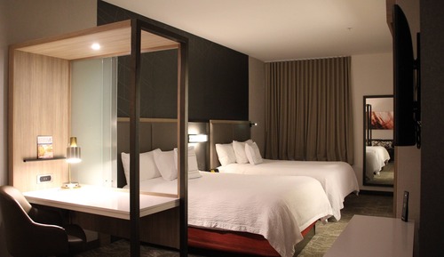 Suite, Mehrere Betten (Mobility Accessible, Tub)