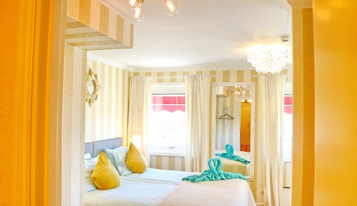Dreibettzimmer
