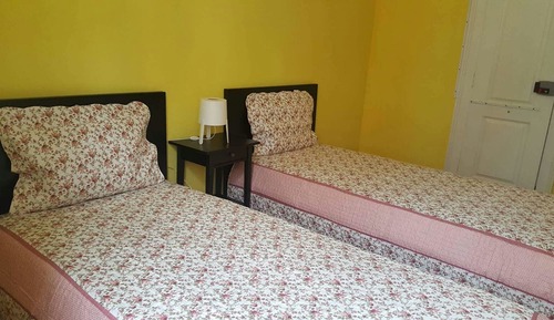 Zweibettzimmer, Gemeinschaftsbad