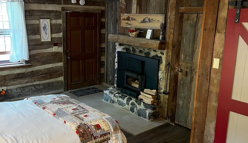 Zimmer, eigenes Bad (Rockbridge)