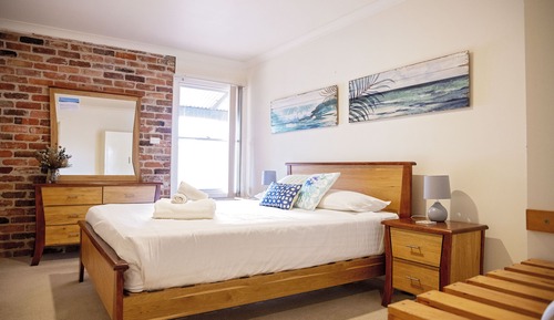 Familienvilla, 3 Schlafzimmer, barrierefrei, zum Innenhof hin