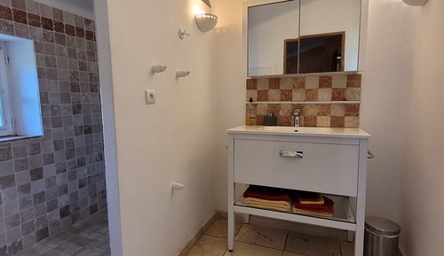 Comfort-Doppelzimmer, mit Bad, Poolblick