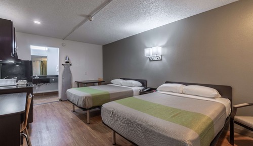 Standardzimmer, 2 Doppelbetten, barrierefrei, Nichtraucher