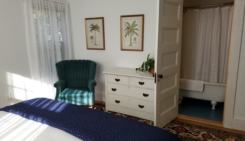 Standardzimmer, 1 King-Bett, eigenes Bad (Room 14)