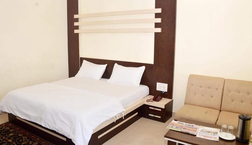 Deluxe-Zimmer, 1 Doppelbett, Stadtblick
