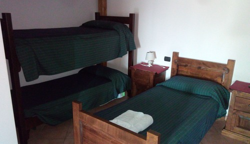 Dreibettzimmer