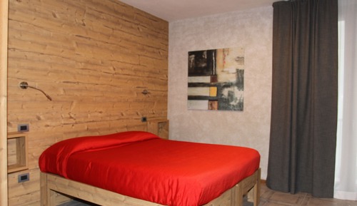 Deluxe-Doppel- oder -Zweibettzimmer, eigenes Bad