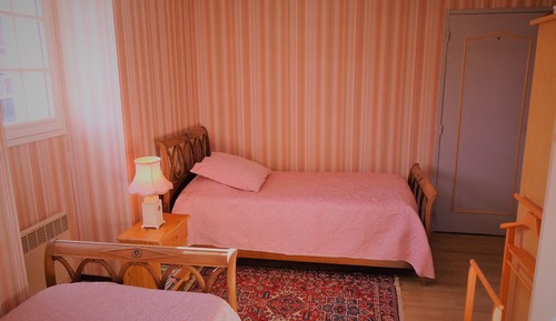 Basic-Doppelzimmer (Rose)