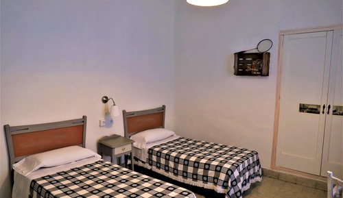 Dreibettzimmer, mit Bad