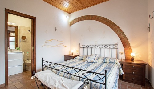 Romantisches Apartment, 1 Schlafzimmer, Küche, Hügelblick