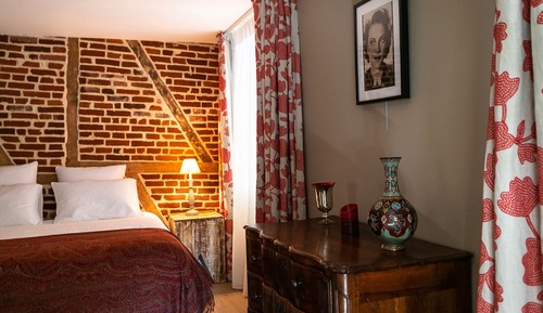 Deluxe-Doppelzimmer, 1 King-Bett, zum Garten hin