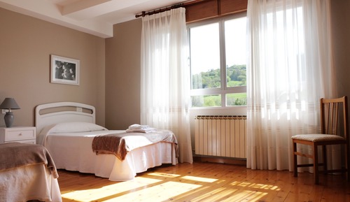 Zweibettzimmer