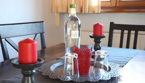 Familienapartment, 1 King-Bett und Schlafsofa, allergikerfreundlich, Gartenblick