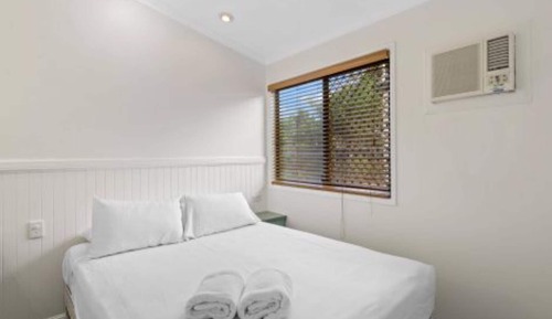 Standard-Ferienhütte, 2 Schlafzimmer (Sleeps 4)