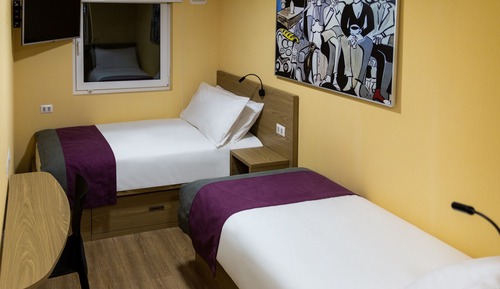 Standard-Zweibettzimmer, Mehrere Betten