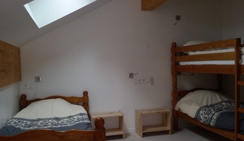 Dreibettzimmer
