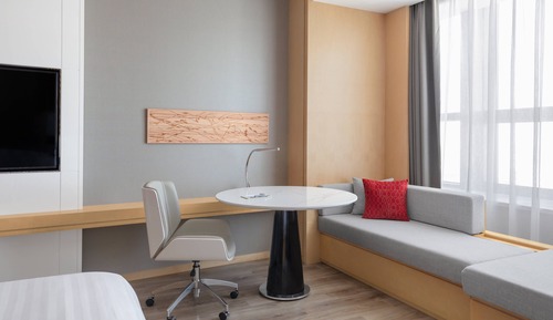 Zimmer, 1 King-Bett, Stadtblick