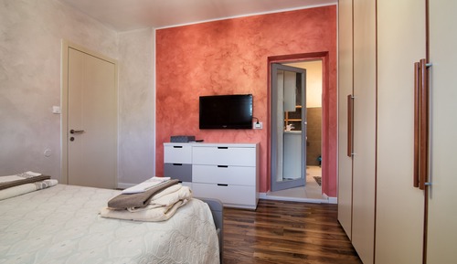 Doppel- oder Zweibettzimmer, mit Bad