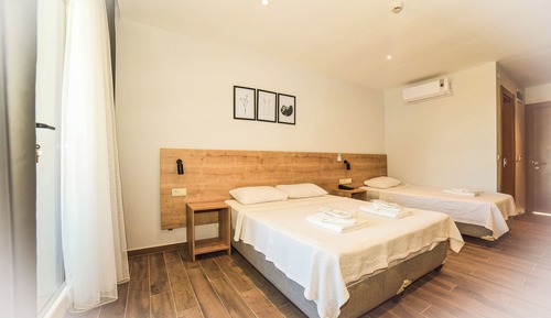 Standard-Dreibettzimmer, Balkon