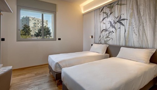 Zweibettzimmer