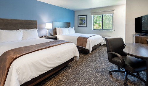 Zimmer, 2 Queen-Betten, Ausstattung für hörgeschädigte Menschen (With Recliner)