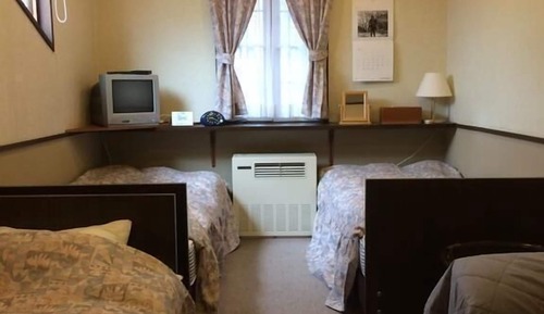 Dreibettzimmer, Gemeinschaftsbad (with Extra Bed, Shared Toilet,201)