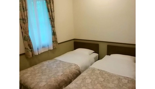 Familienzimmer (Japanese Western Style, for 5 Guests)