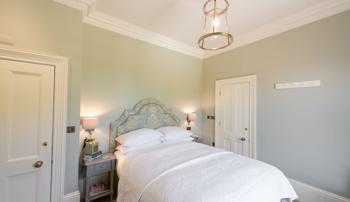 Doppelzimmer (Bedroom 3)