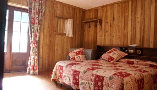 Dreibettzimmer, Balkon, Talblick
