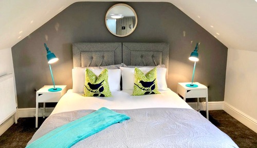 Doppel- oder Zweibettzimmer, Gemeinschaftsbad