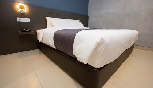 Superior-Zimmer, 1 King-Bett, ohne Fenster