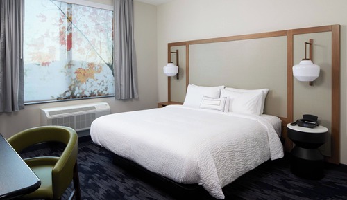 Zimmer, 1 King-Bett (Hearing Accessible)