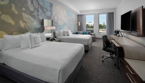 Zimmer, 2 Queen-Betten, Nichtraucher