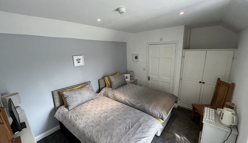 Zweibettzimmer (Severn)