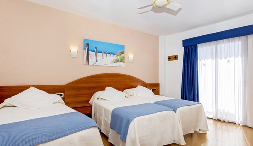 Superior-Dreibettzimmer