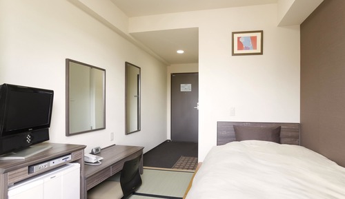 Einzelzimmer, Raucher (Japanese Western Style)