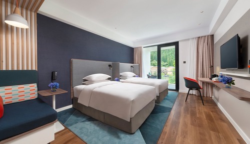 Standardzimmer, 2 Doppelbetten, Balkon