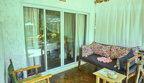 Standard-Doppelzimmer, 1 King-Bett, Balkon, Poolblick