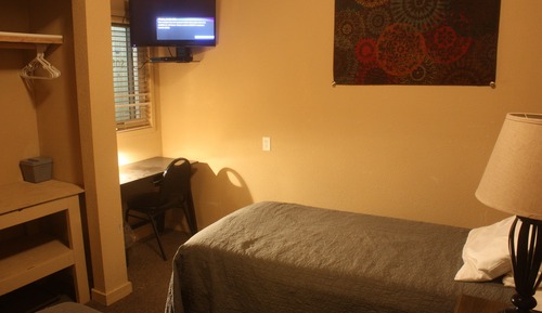 Economy-Zimmer (304)