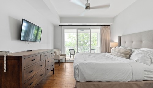 Superior-Zimmer, 1 King-Bett, Seeblick
