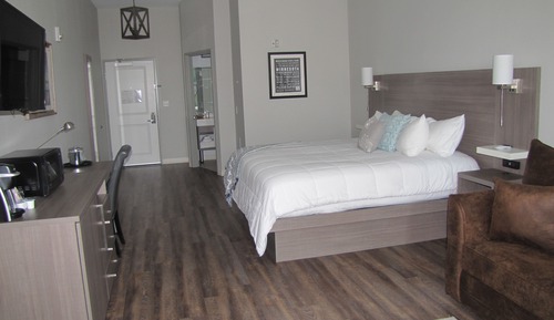 Standard-Suite, 1 King-Bett und Schlafsofa, Nichtraucher