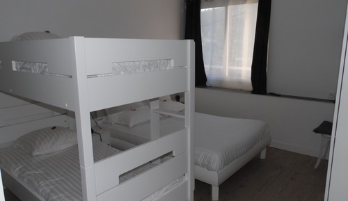 Standard-Vierbettzimmer