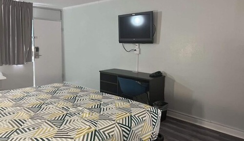 Standardzimmer, 1 King-Bett, Nichtraucher, Kühlschrank und Mikrowelle