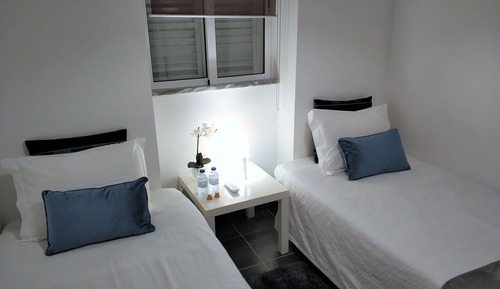 Standard-Zweibettzimmer, Gemeinschaftsbad