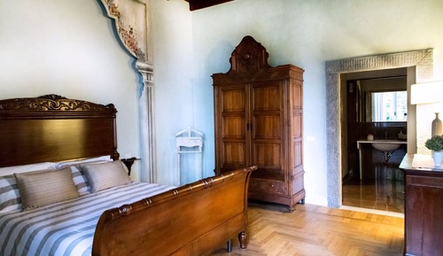 Suite, Mehrere Betten, Hügelblick (Verde)